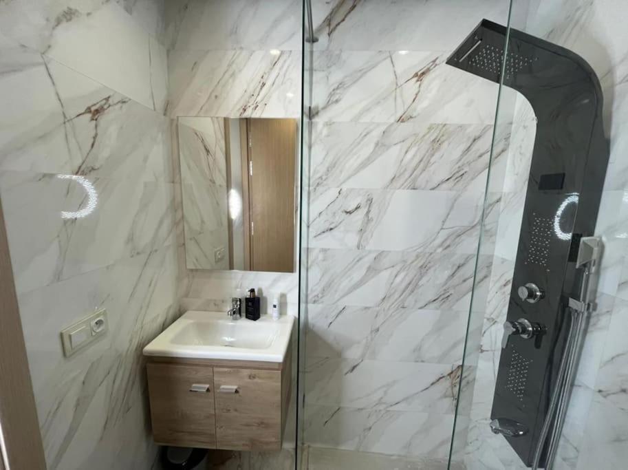 Modern Cosy Anfa Casablanca
